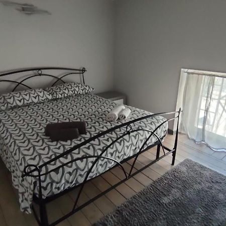 Louis Home Syracuse Bagian luar foto