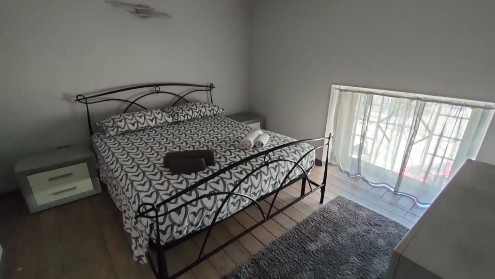 Louis Home Syracuse Bagian luar foto